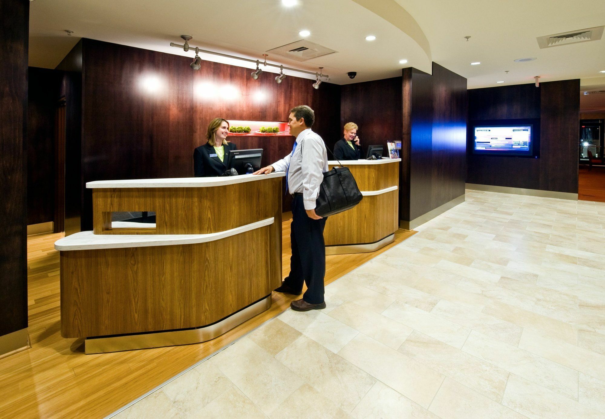 Courtyard By Marriott Johnson Stadt Exterior foto